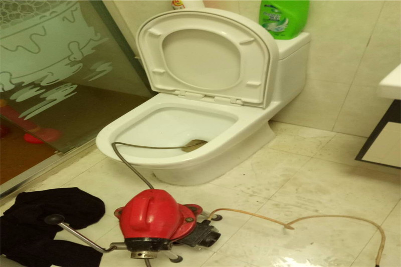 永福如何疏通马桶 疏通马桶多少钱